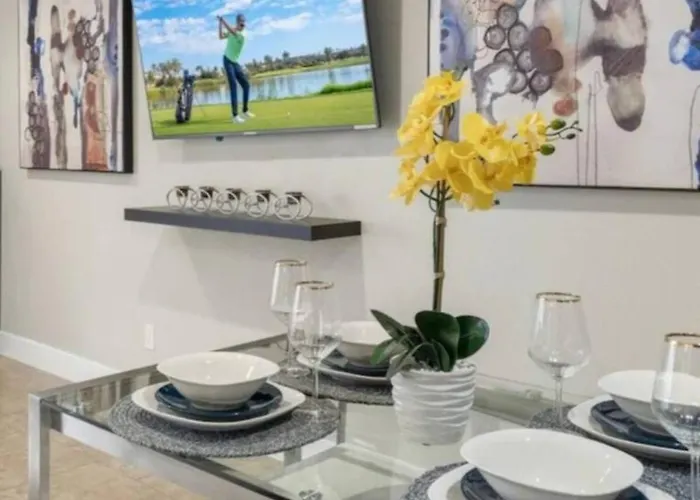 Holiday home Townhome Near Old Town Shared Pool Hot Tub Private Grill Sleeps 10 *